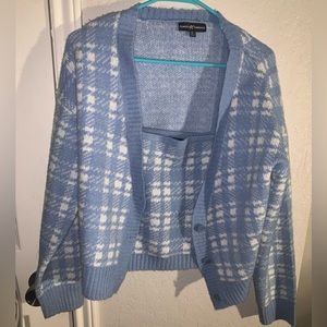 Wool baby blue tank top with cardigan